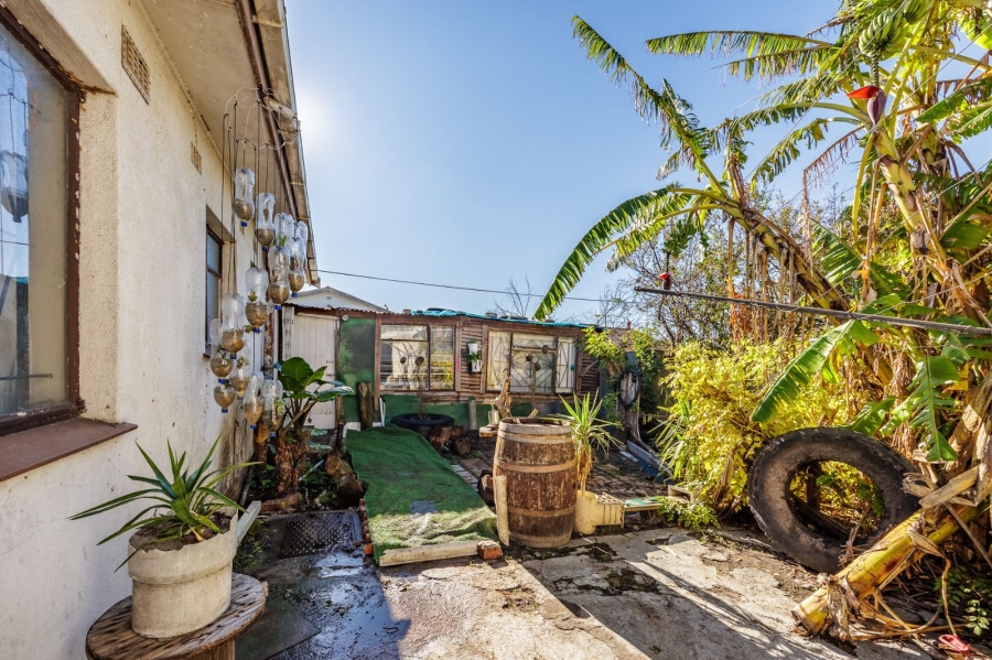 2 Bedroom Property for Sale in Austinville Western Cape
